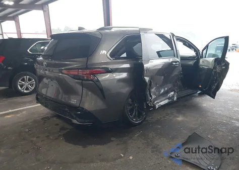 2022 Toyota Sienna Xse z USA, uszkodzony, nr VIN 5TDXRKEC2NS121328